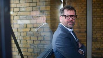 Berlin-Wahl 2026: Das ist Grünen-Spitzenkandidat Werner Graf