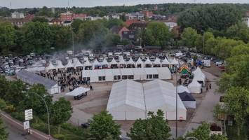 nach moschee-fest: fdp-chefin fordert aufklärung zu rechtsradikalen hintergründen