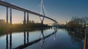 „wird probleme bei gericht geben“: experten sehen fehlplanung bei köhlbrandbrücke