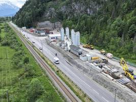 verkehr in bayern: durch die röhre ins gebirge