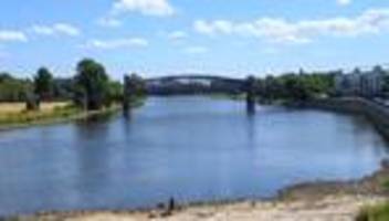Trockenheit: Elbe in Magdeburg vor historischem Niedrigwasser?