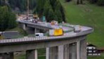 Brenner-Route: Tirols Brenner-Beschränkungen für Lkws verstoßen wohl gegen EU-Recht