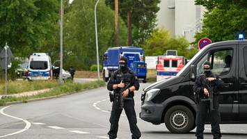 Drogenlabor in Ludwigsfelde aufgeflogen – Durchsuchung geht weiter