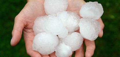 unwetter in deutschland: wie hagel so groß wird wie tennisbälle
