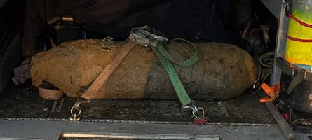 Live-Ticker zu den Fliegerbomben im Pfuhler Ried: Bombe erfolgreich gesprengt – Sperrungen sind aufgehoben