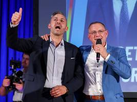 Debatte: Und Siegmund und Chrupalla grinsen vor sich hin
