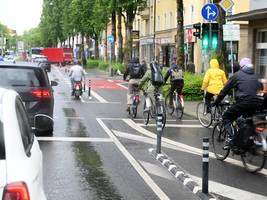 radweg für autos entfernt: hier wird die verkehrswende zurückgedreht – von einem grünen oberbürgermeister