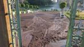 wetter: große schäden nach unwetter in gothaer parks