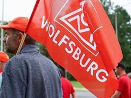 Blume ignorierte Ultimatum: Betriebsrat zitiert VW-Boss vor die Belegschaft