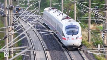 Deutsche Bahn bekommt Konkurrenz: Bundesnetzagentur macht Weg für Italo frei