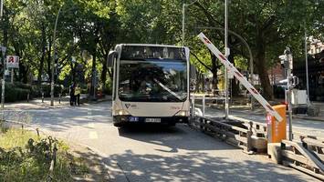schranken-chaos an sternbrücke: polizei beendet sperrung – zu gefährlich