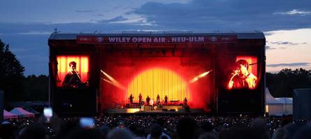 AnnenMayKantereit im Wiley: Erst der Regen, dann das Glück