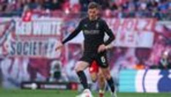 Fußball-Bundesliga: Mittelfeldspieler Engelhardt kehrt zum SC Freiburg zurück