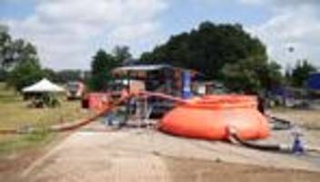 Waldbrand: Landkreis meldet Fortschritte bei Löscharbeiten in Müritz-Nationalpark