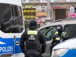 Anschlag auf Technologiepark: Berliner Stromausfall-Verdächtige wehren sich gegen Razzia