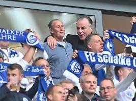 Ein Maulkorb?: Tönnies und Stevens sorgen auf Schalke für Aufsehen
