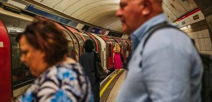 London: Ex-Mitarbeiter warnt vor möglichem Asbestrisiko in der U-Bahn