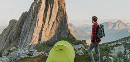 weitwandern in skandinavien: so gelingt die erste tour mit zelt und rucksack