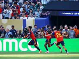 führung gegen 10 argentinier: live: 106. minute! spanien jubelt und hat hand am pokal
