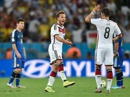 Hätte nicht fragen sollen: Mario Götze bereut Messi-Foto von 2014 - ein bisschen