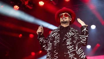 „die 80er live“: 99 fotos von fans und allen stars aus dem volksparkstadion