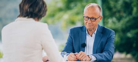 Merz äußert sich im ZDF-Sommerinterview: Bundeskanzler offen für Kabinettsumbildung