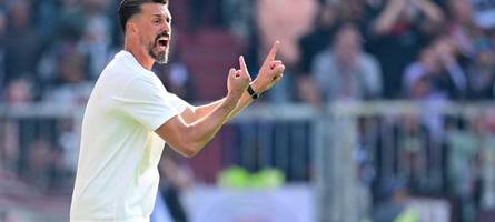 Rennrad statt Rampenlicht: Wie Sandro Wagner nach seinem FCA-Aus an seinem Comeback arbeitet