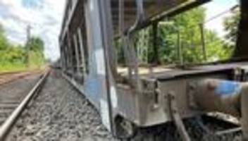 Zugverkehr: Güterzug entgleist – Bahnstrecke bleibt bis August gesperrt
