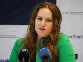 Großmeisterin als Präsidentin?: Magyars Schachzug geht nicht auf - Polgar schätzt Geste