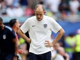 kane-liebe, wut und wm-narbe: die englische presse zerstört thomas tuchel