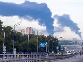selenskyj: angemessene reaktion: ukraine greift region moskau an - schäden und verletzte gemeldet