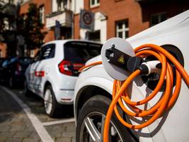 studie: elektroautos seit 2020 deutlich billiger geworden