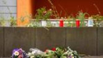 Tödliche Attacke in Kelkheim: Getötete Frau: Polizei setzt auf Video- und Fotohinweise