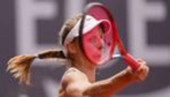 wta-turnier: korpatsch übersteht erste runde in hamburg dank aufgabe-sieg