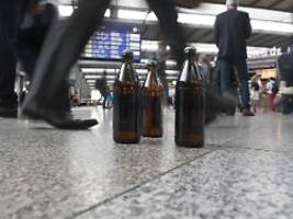 Greifen jetzt härter durch: Bundesweites Alkoholkonsumverbot an Bahnhöfen kommt