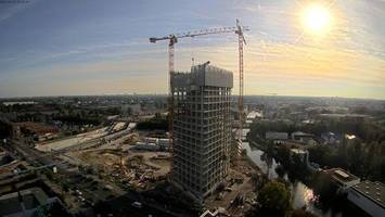 Estrel Tower: Berlins erster Wolkenkratzer kann Büroflächen nicht vermieten