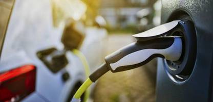 E-Autos: Förderung geht oft an Haushalte mit wenig Geld