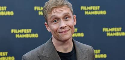 Matthias Schweighöfer übernimmt Rolle in neuem »Conjuring«-Horrorfilm