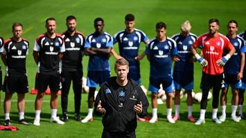 Nach Tod von HSV-Legende Keegan: Emotionale Huwer-Ansprache vor dem Training