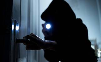 unheimlicher nächtlicher besucher versetzt hausbesitzer in angst