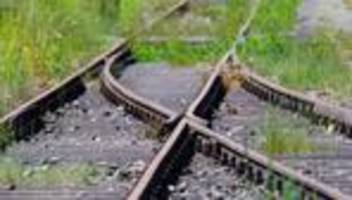 trassenpreise der bahn: höhere schienenmaut nährt sorge vor steigenden preisen im nahverkehr