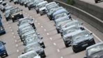 Trend setzt sich fort: Mehr Autos in Niedersachsen zugelassen