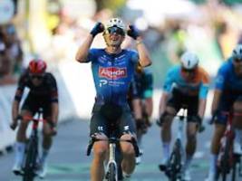 Deutsche chancenlos: Belgier Philipsen nutzt letzte Sprinter-Chance vor den Alpen-Qualen
