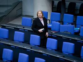 bundesarbeitsministerium: sozialausgaben steigen auf rekordniveau