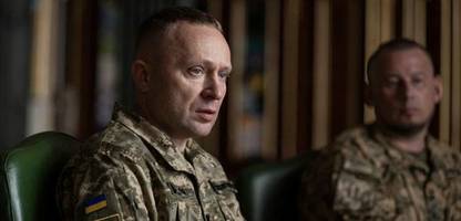 Ukraine: Neuer Armeechef Mykhailo Drapatyj – Selenskyj gibt den Demonstranten, was sie wollen
