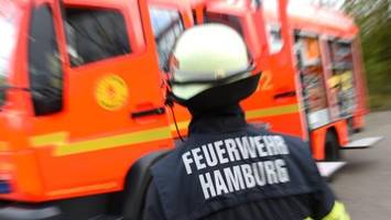 gasgeruch im uniklinikum eppendorf: feuerwehr sucht nach der ursache