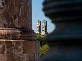 Katholische Kirche: Die Erzdiözese spart an der Basis