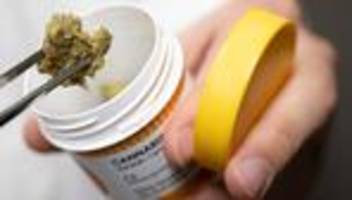 Nach Teil-Legalisierung: Mehr Menschen kommen wegen Cannabis ins Krankenhaus
