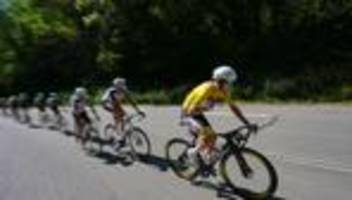 radsport: ecuadorianer carapaz gewinnt 18. etappe der tour de france