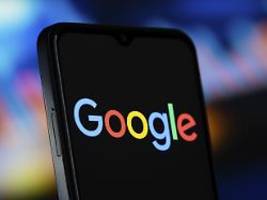 Unfaire Geschäftspraktiken: EU verhängt Strafe von einer Milliarde Dollar gegen Google